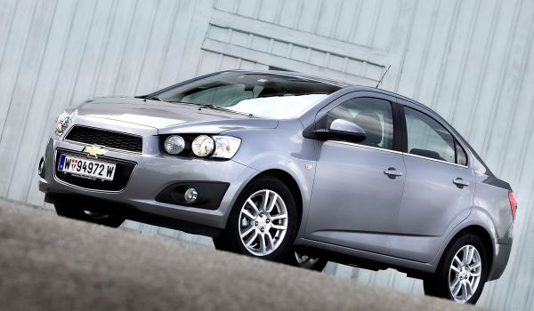  Chevrolet Aveo 4D